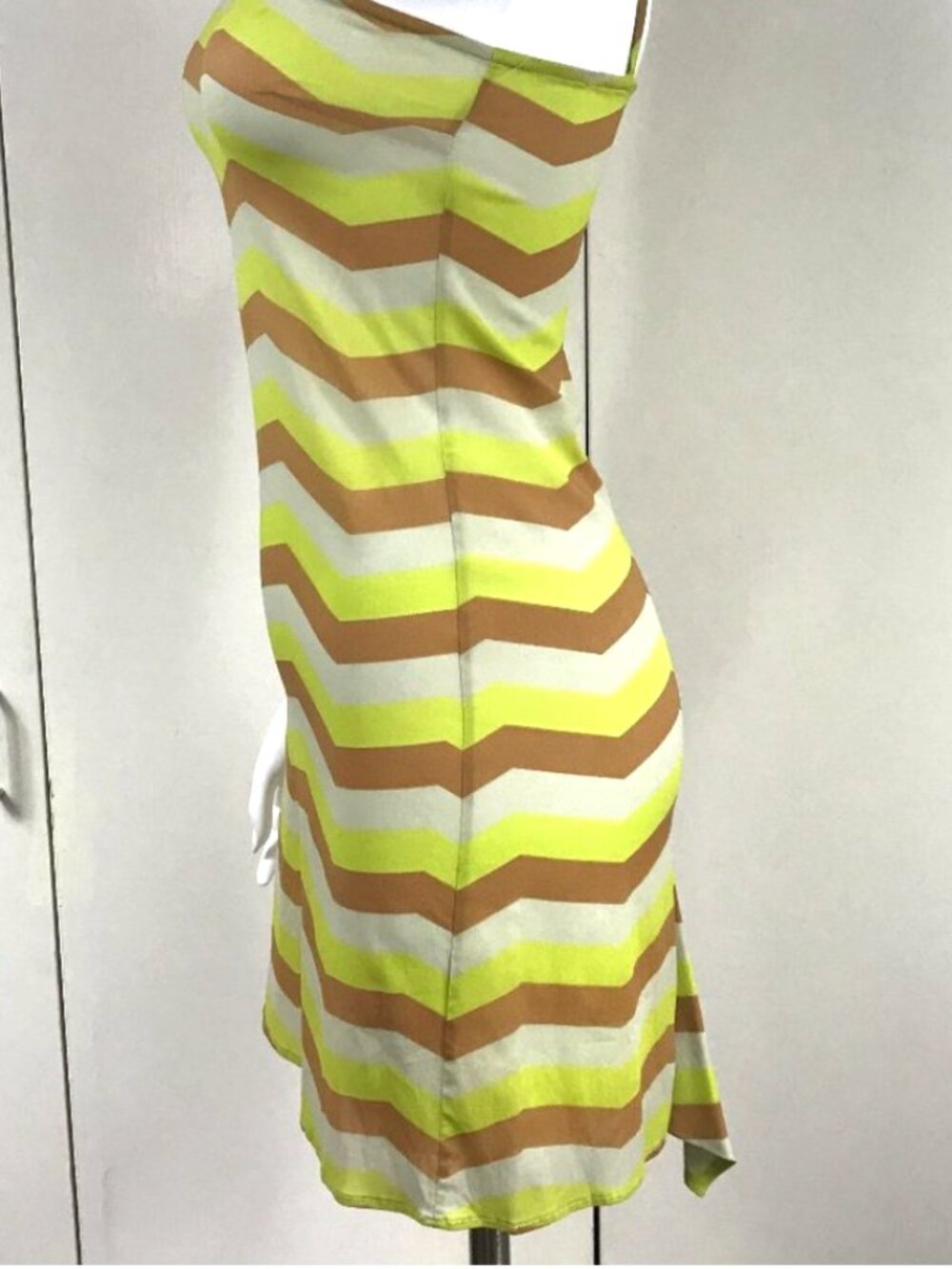 NNOT Auth Versus by Versace vintage Stretchy Silk Chevron mini Summer dress - Picture 6 of 15